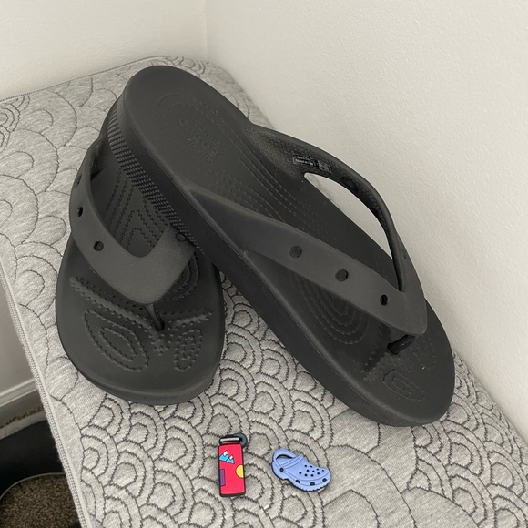 🆕 CROCS 🐊Classic Platform Flips 🩴🩴 - Picture 13 of 13